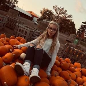 Meet your Posher, Jada